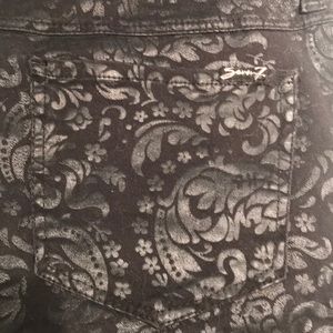 Seven for all Mankind Black Jeans